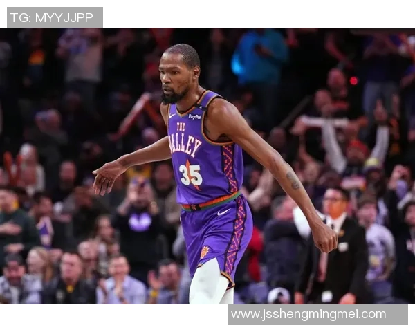 凯文杜兰特:从篮球天才到NBA传奇的辉煌旅程与心路历程 凯文杜兰特:从篮球天才到NBA传奇的辉煌旅程与心路历程