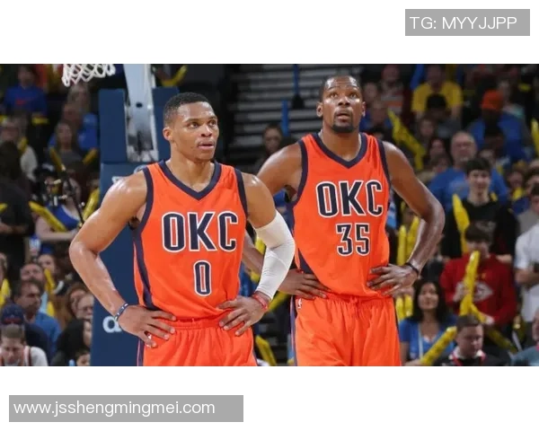 威少与杜兰特对决回顾解析两位巨星的巅峰时刻与篮球传奇之路