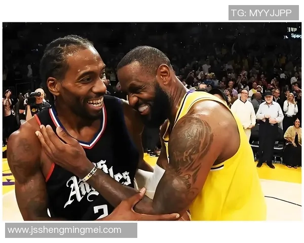 湖人快船对决再掀洛杉矶篮球热潮谁能在这场城市德比中笑到最后