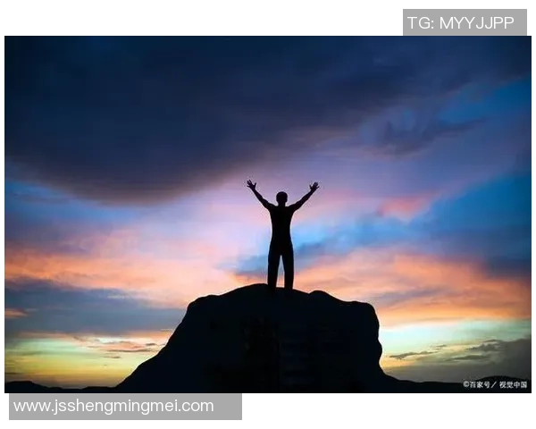 焦泊乔的成长之路:从梦想起航到人生巅峰的奋斗历程 焦泊乔的成长之路:从梦想起航到人生巅峰的奋斗历程